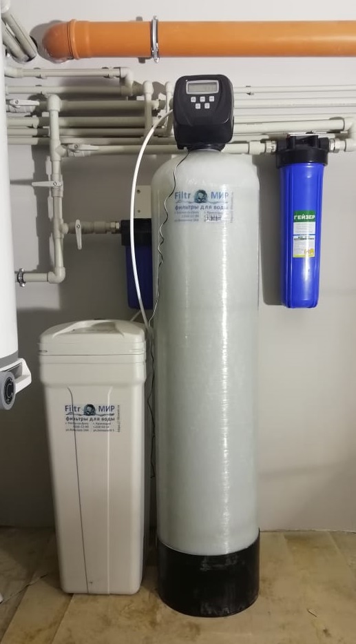 Фильтры умягчения воды для дома. Система умягчения ems WS 1500. Фильтр умягчитель 1354. Ионообменные фильтры для умягчения воды из скважины. Умягчитель воды в частный дом Ecowater.