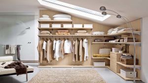 Изготовление гардеробной своими руками: как оборудовать систему хранения в кладовке или спальне?  